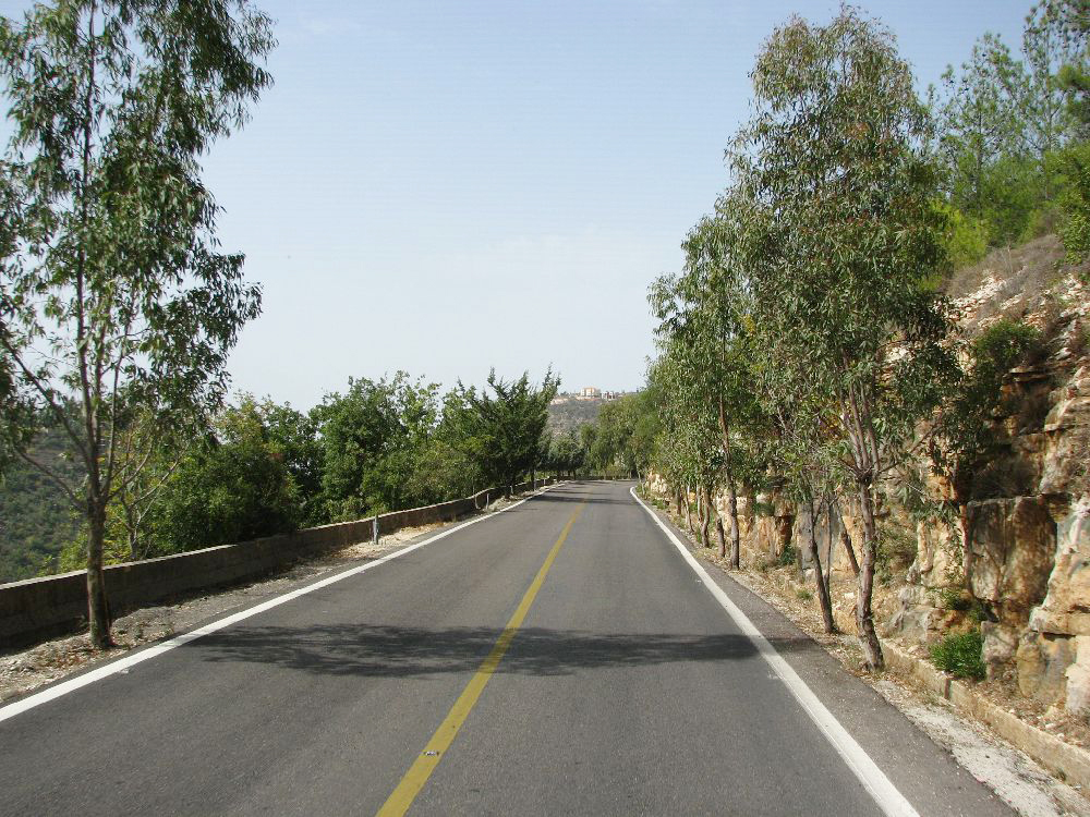 Ghazir and Jdeidet Ghazir road